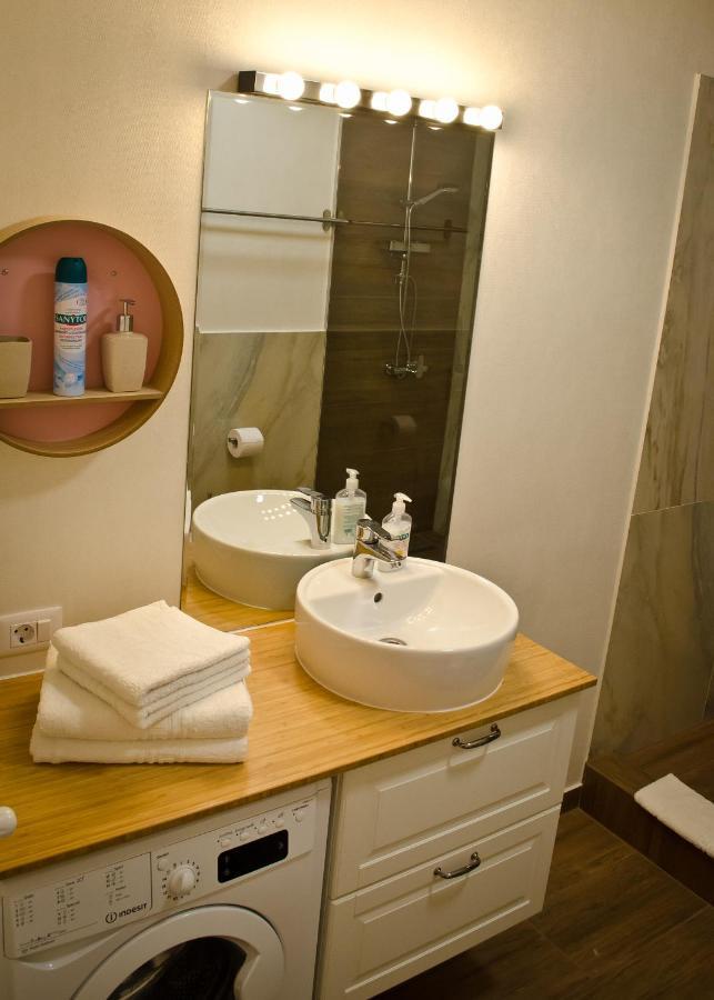 Amber Studio Oradea Apartment Екстериор снимка